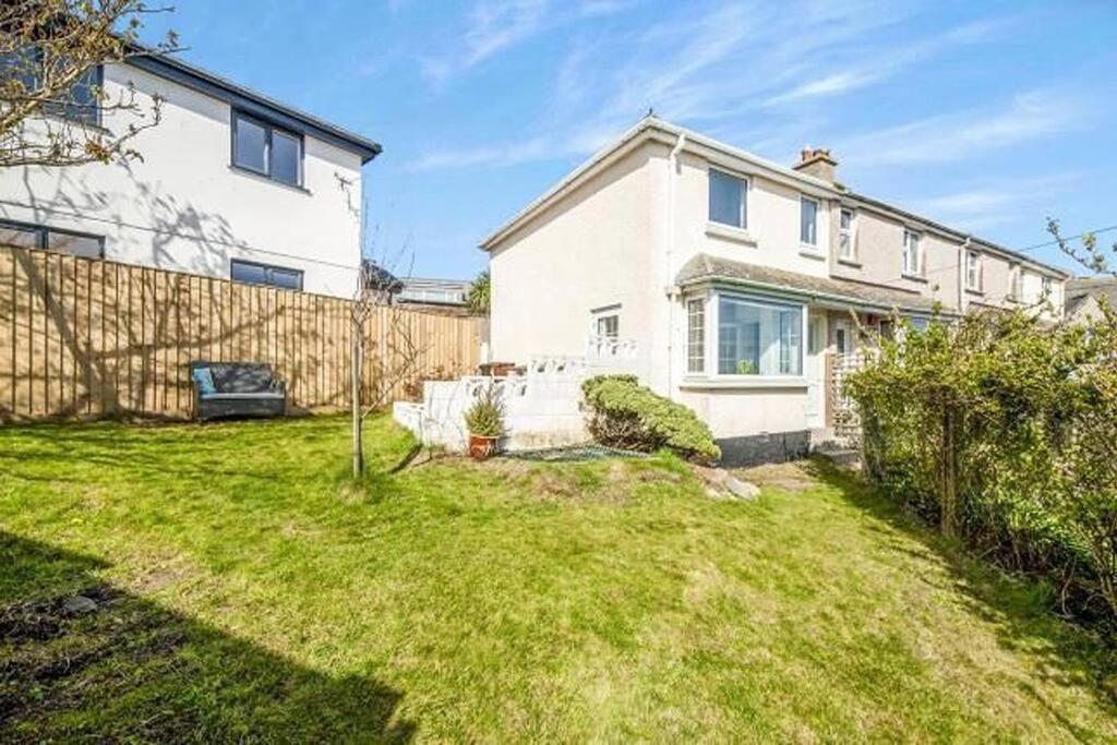 Sunrise! ~ 2 Bedrooms, Garden, Parking, Sea Views St Ives Zewnętrze zdjęcie